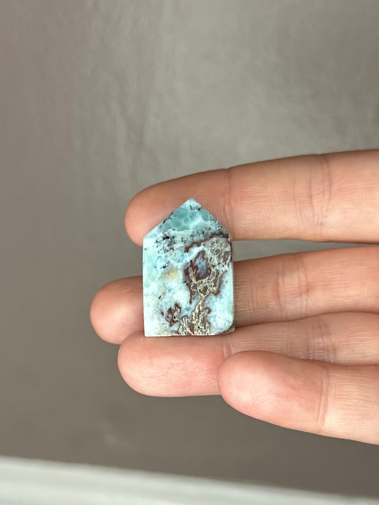 Larimar Tower ( K-18 )