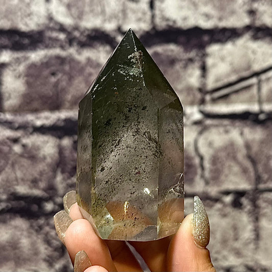 Garden Quartz with Phantoms Tower ( Tower B )