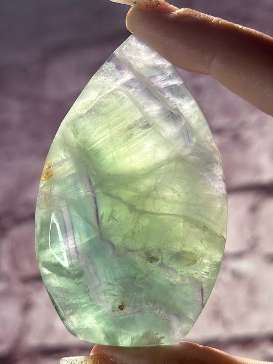 Fluorite Tear FreeForm ( golden healer inclusions ) 23