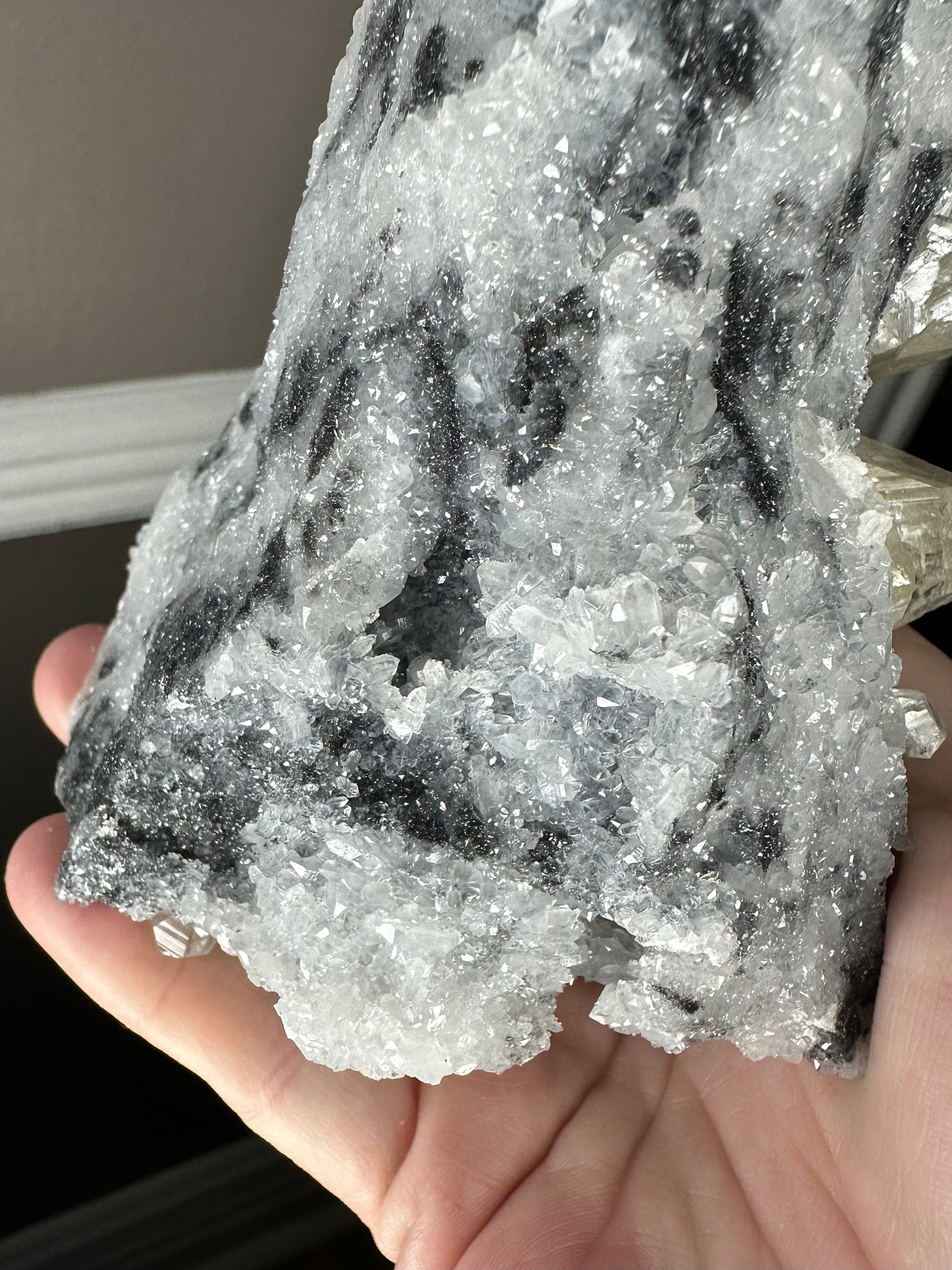 XL Fujian Calcite Uv Reactive Specimen - Rare Find ( UV Reactive )